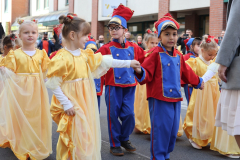 2-Polonez-w-wykonaniu-dzieci-z-Przedszkola-Samorzadowego-nr-3-w-Slubicach