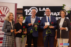 Zlote-odznaki